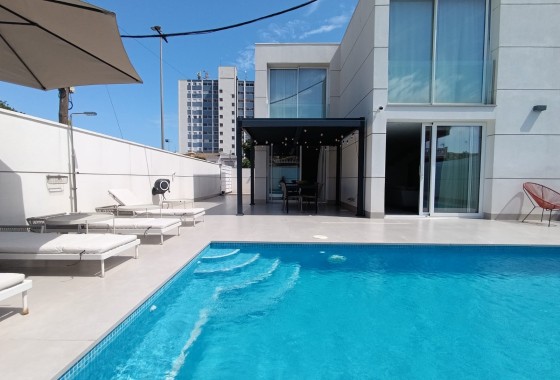 Geschakelde woning - Bestaande Woningen - Los Alcazares - Los Alcazares