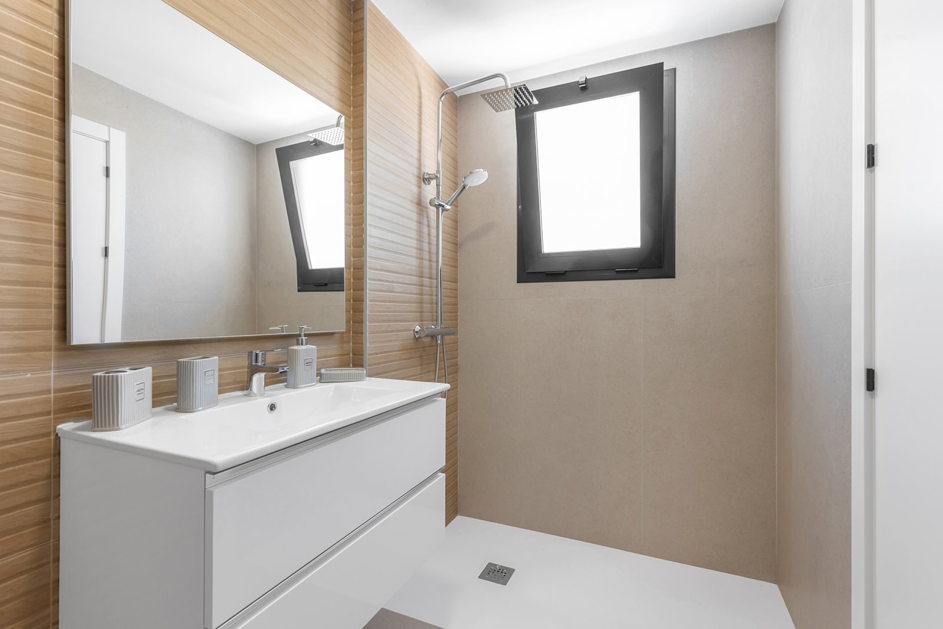 Nieuwbouw Woningen - Geschakelde woning - Rafal