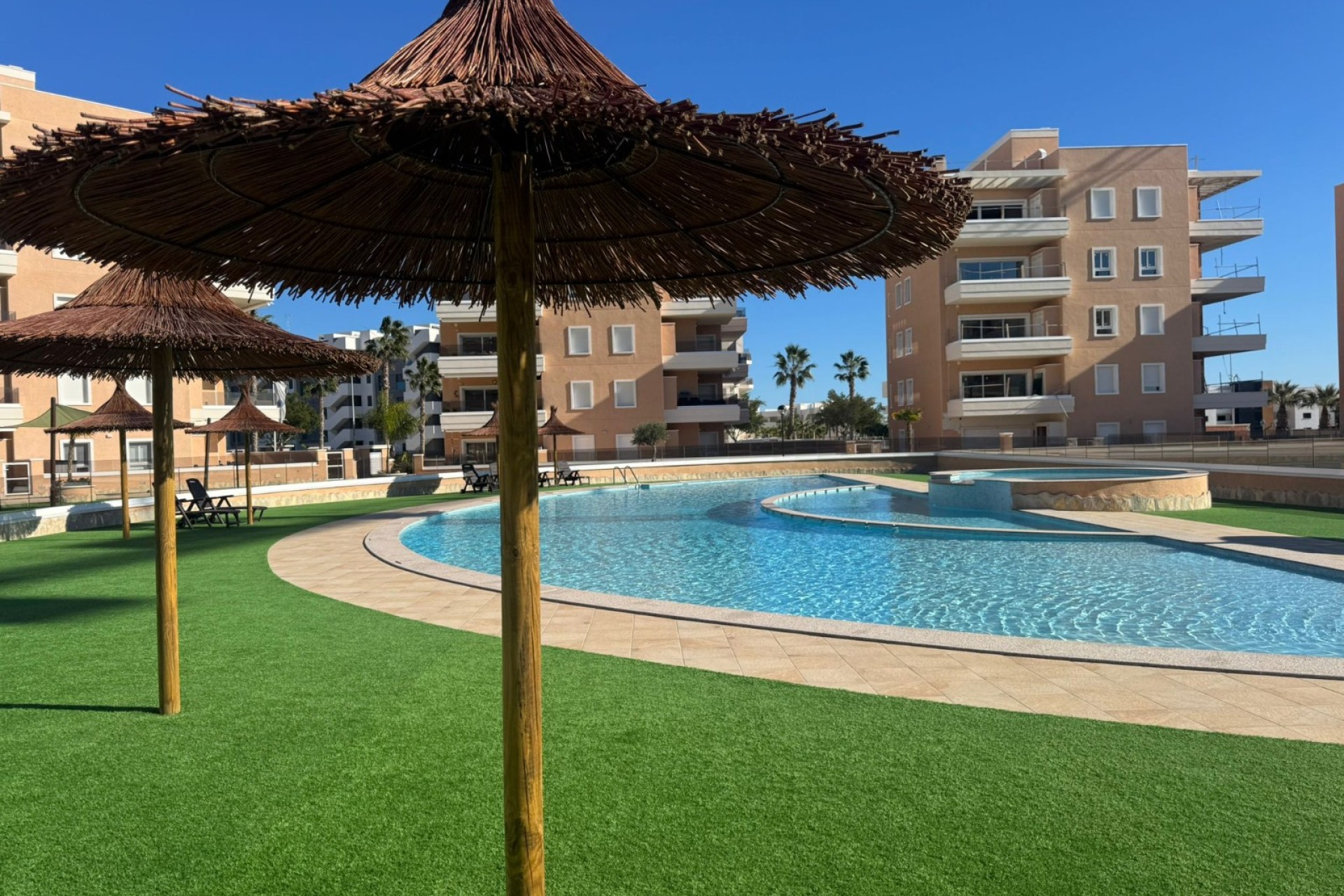 Resale - Apartment  - Guardamar del Segura - El Raso