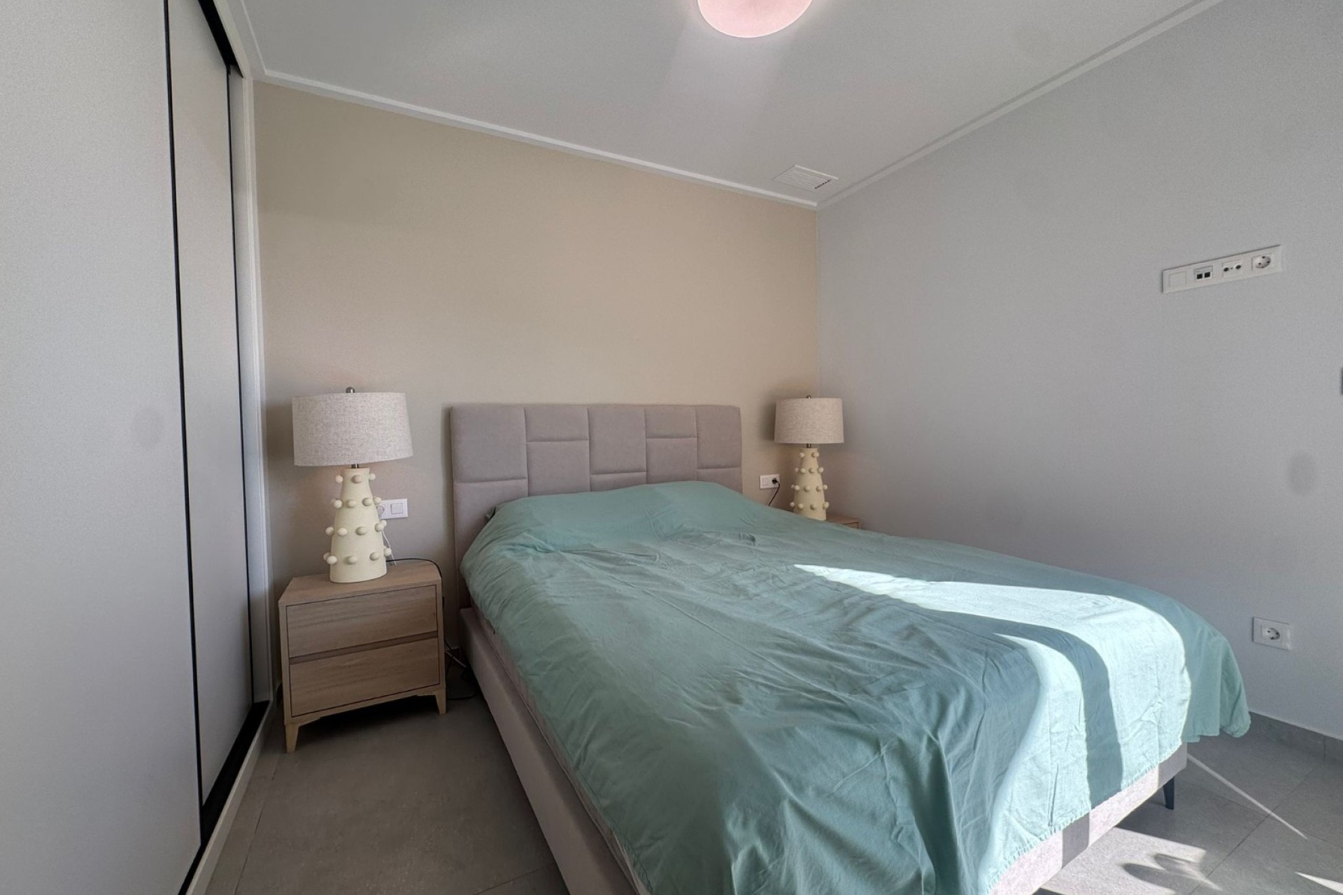 Resale - Apartment  - Guardamar del Segura - El Raso