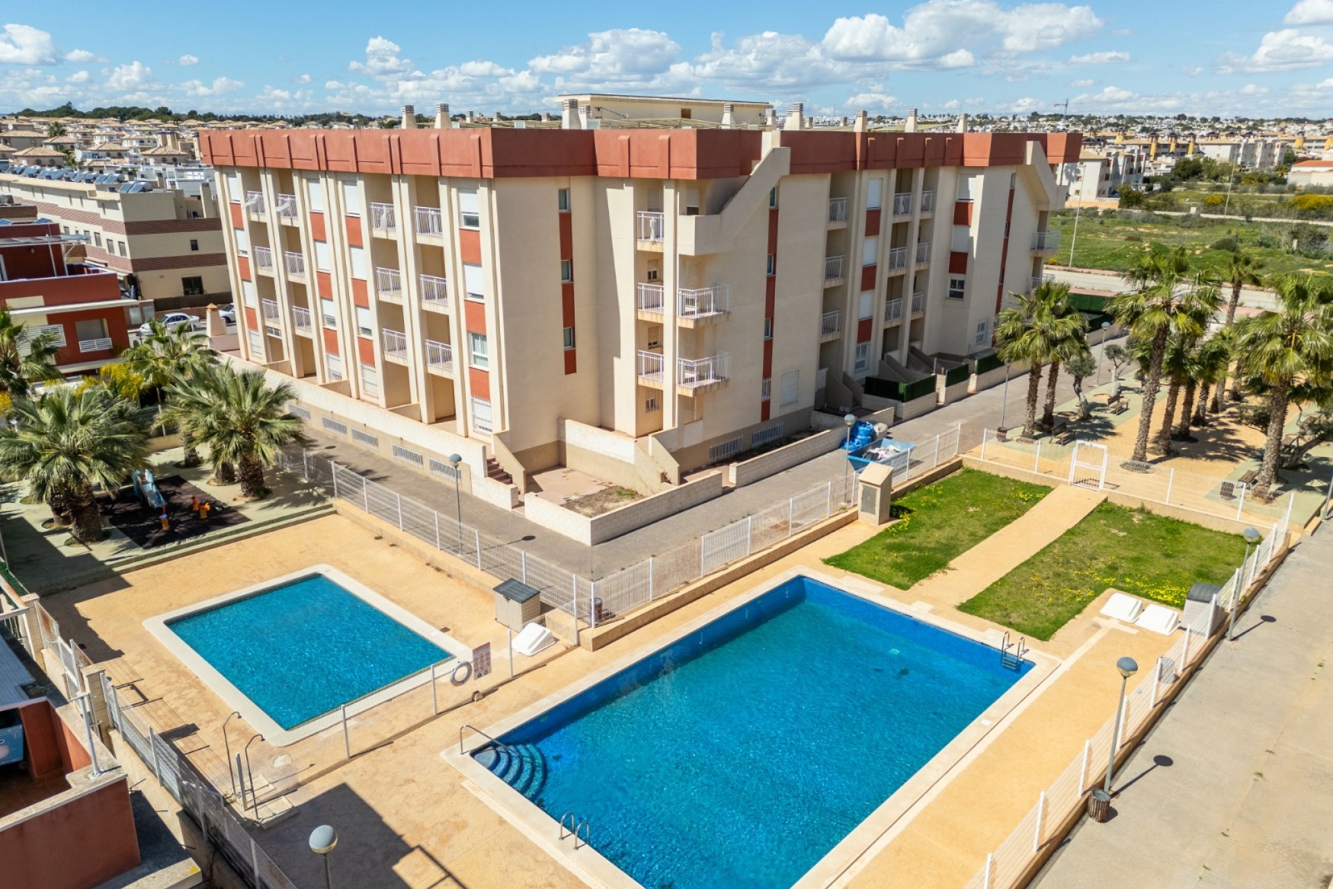 Resale - Apartment  - Orihuela Costa - Lomas de Don Juan