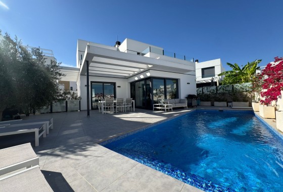 Vrijstaande woning - Bestaande Woningen - Rojales - Pueblo Lucero