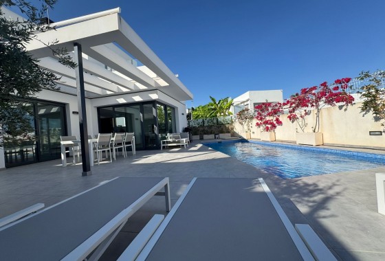 Bestaande Woningen - Vrijstaande woning - Rojales - Pueblo Lucero